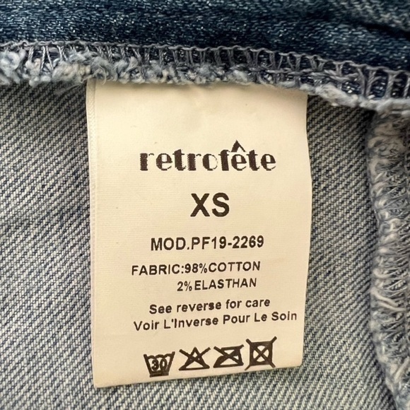 Retrofete Willa Light Wash Denim Dress - Picture 10 of 11